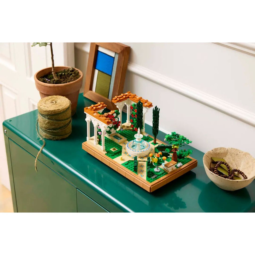 10359 LEGO Icons - Le jardin de la fontaine