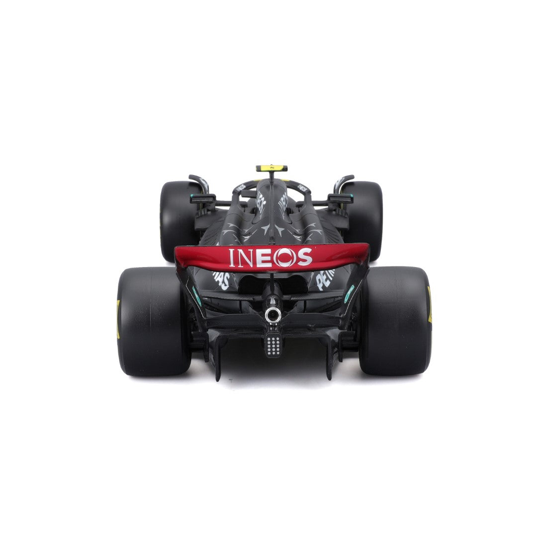 18-28028 Bburago Course Mercedes AMG F1 W14 E Performance #44 Hamilton - 1:24