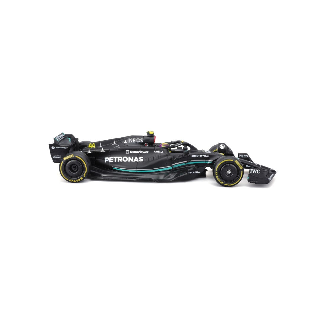 18-28028 Bburago Course Mercedes AMG F1 W14 E Performance #44 Hamilton - 1:24