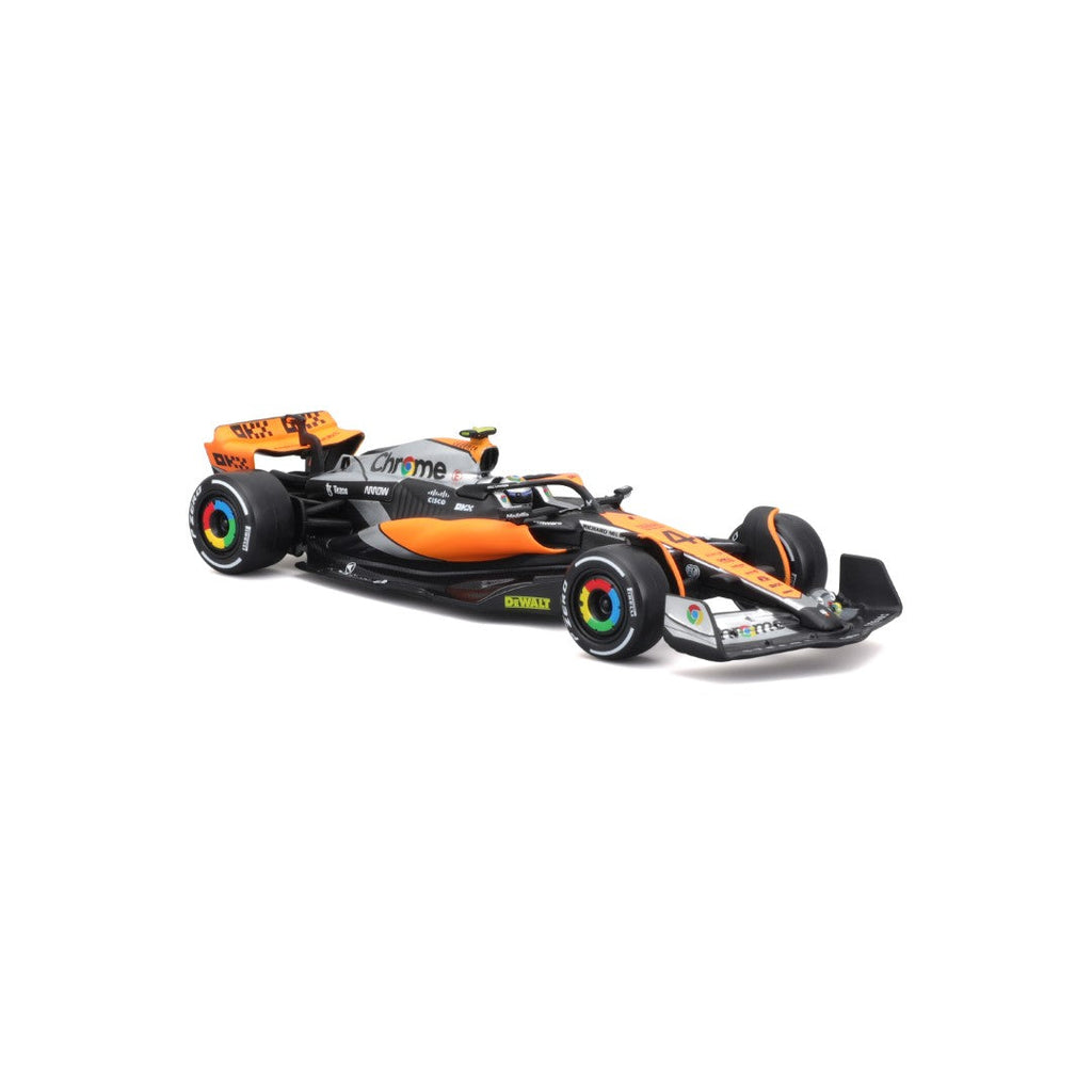 18-38088 Bburago Race McLaren F1 Team MCL60 #4 Norris, avec casque 2023 -1:43