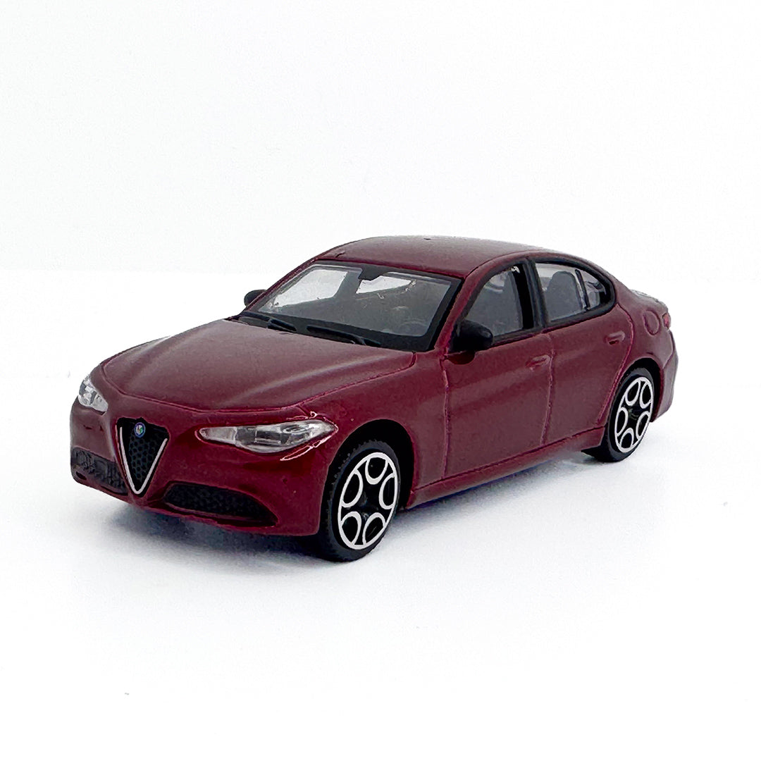 18-30329 Bburago Incendie de rue - Alfa Romeo Giulia, rossa - Échelle 1:43