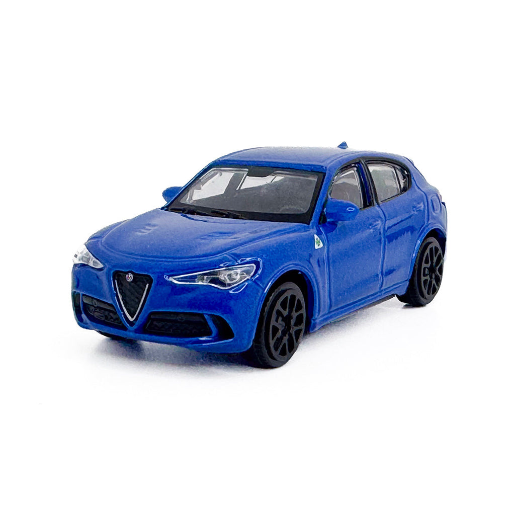 18-30389 Bburago Street Fire - Alfa Romeo Stelvio, bleu - Échelle 1:43