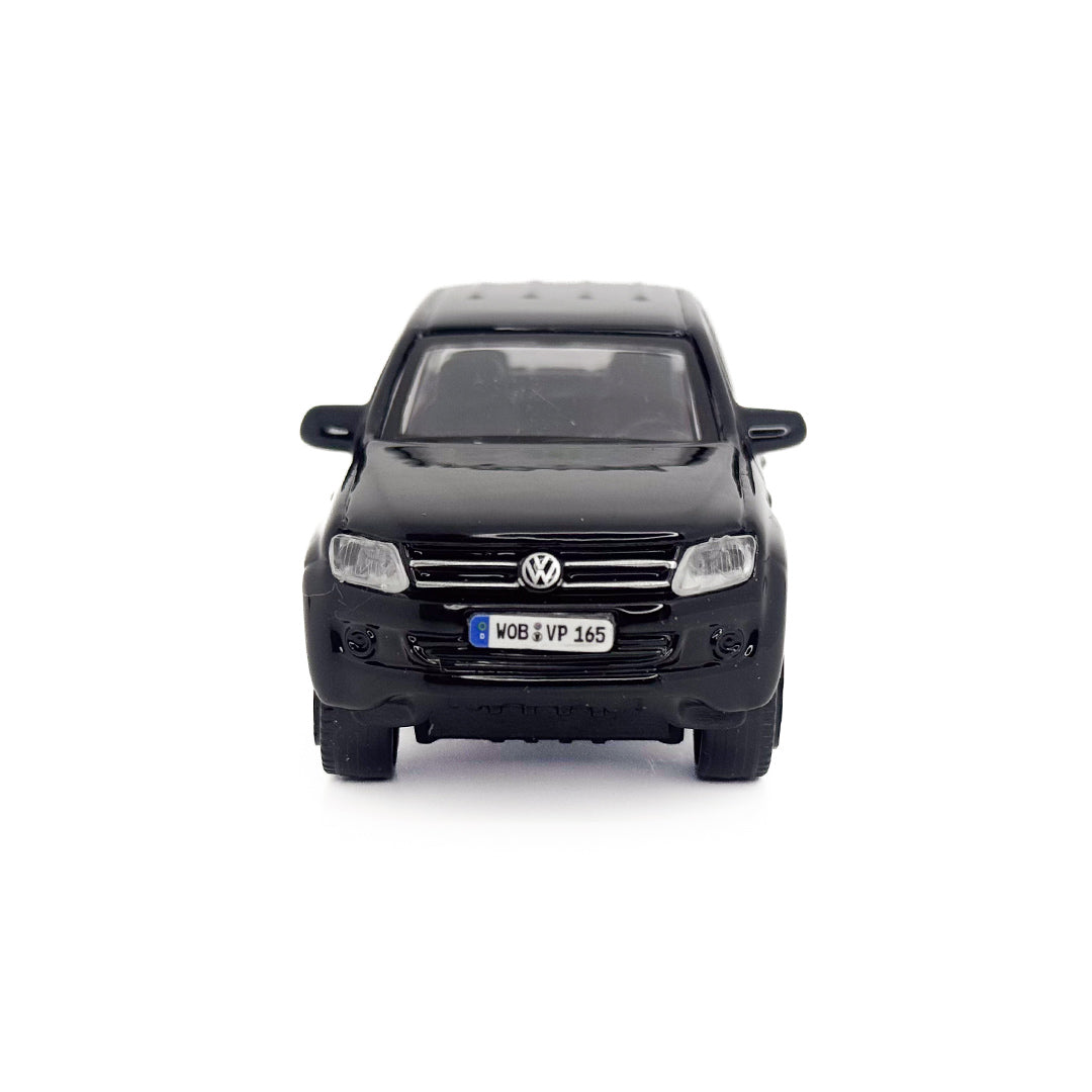 18-30232 Bburago Street Fire - Volkswagen Amarok, noire - Échelle 1:43