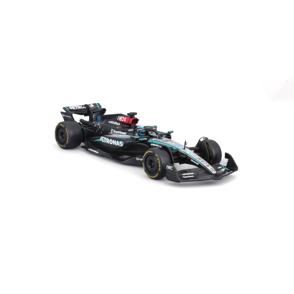 18-38209R Bburago F1 Mercedes-AMG W15 E Performance n°63 avec casque Russell - 1:43
