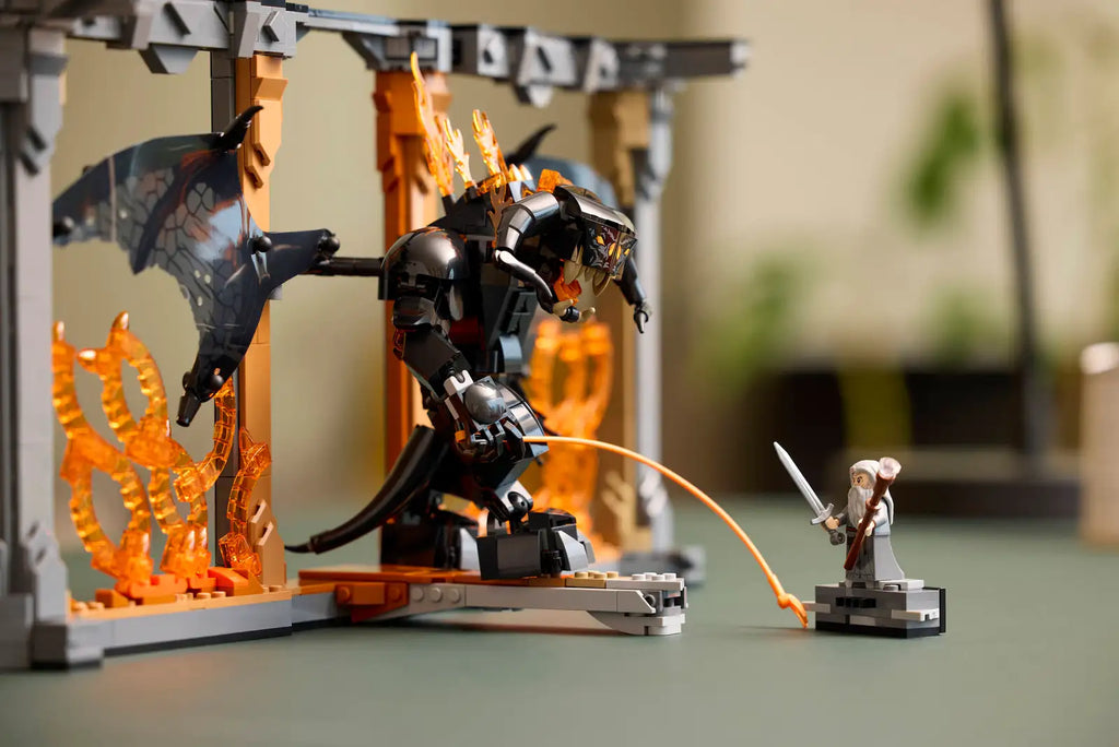 10367 LEGO Icons - Le Seigneur des Anneaux : Coin Lecture du Balrog™