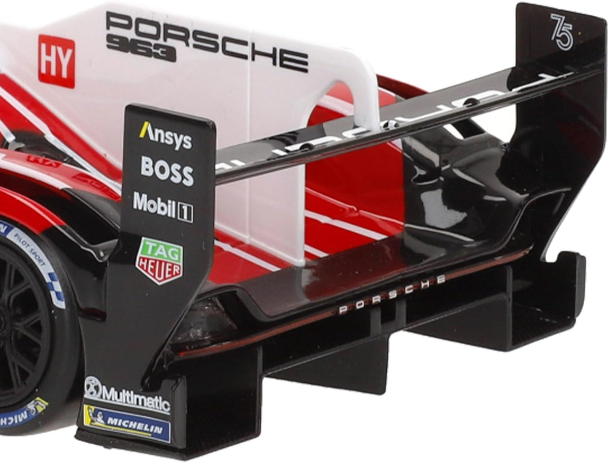 * 18-28042 Bburago Course Porsche Penske 963 #6 1:24