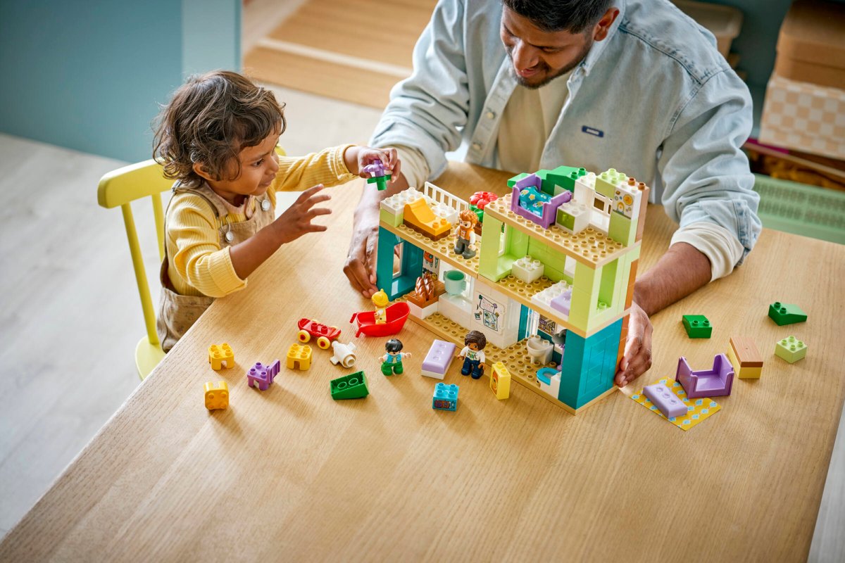 10470 LEGO DUPLO Ville Maison familiale moderne 3 en 1 avec personnages