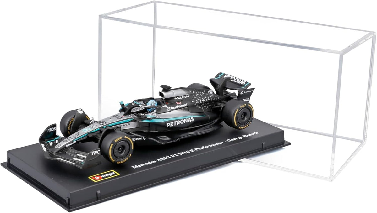 18-38238R Bburago F1 Mercedes-AMG W16 #63 Russell avec casque 1:43