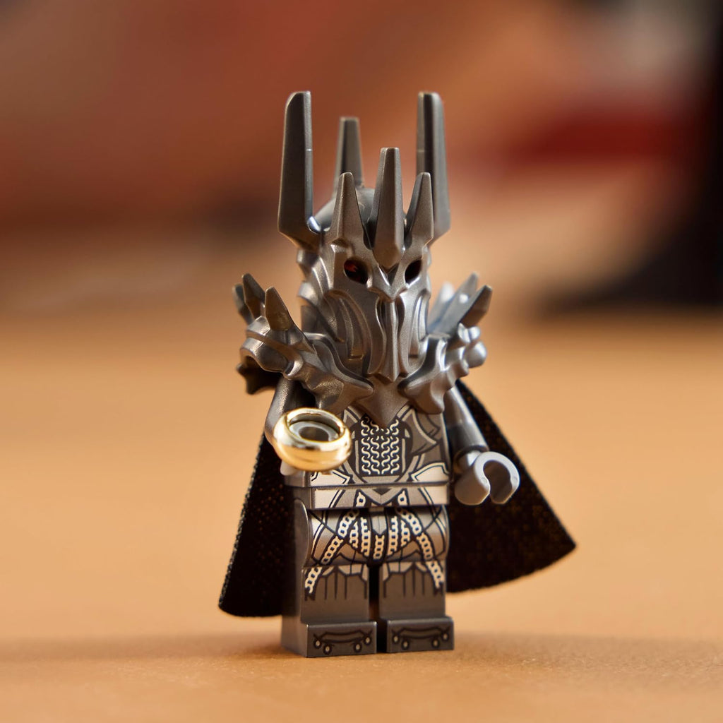 11373 Lego Icons Le Seigneur des Anneaux : Casque de Sauron