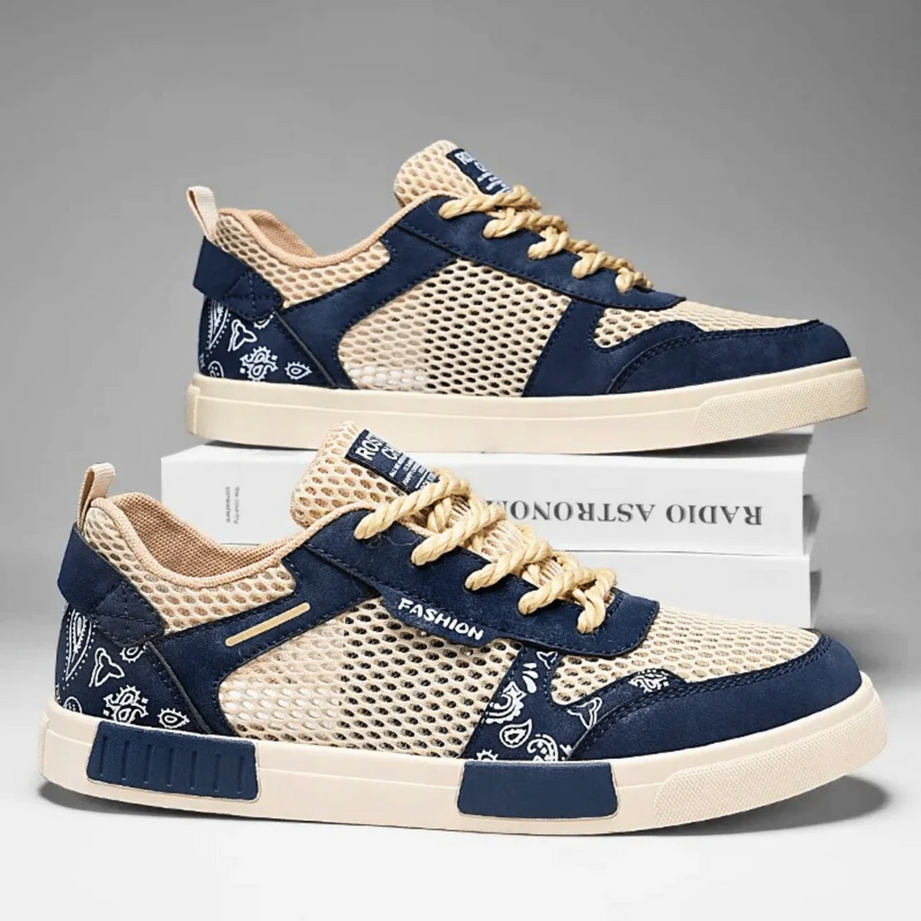 Men’s Closed-Toe Lace-Up Low-Top Sneakers