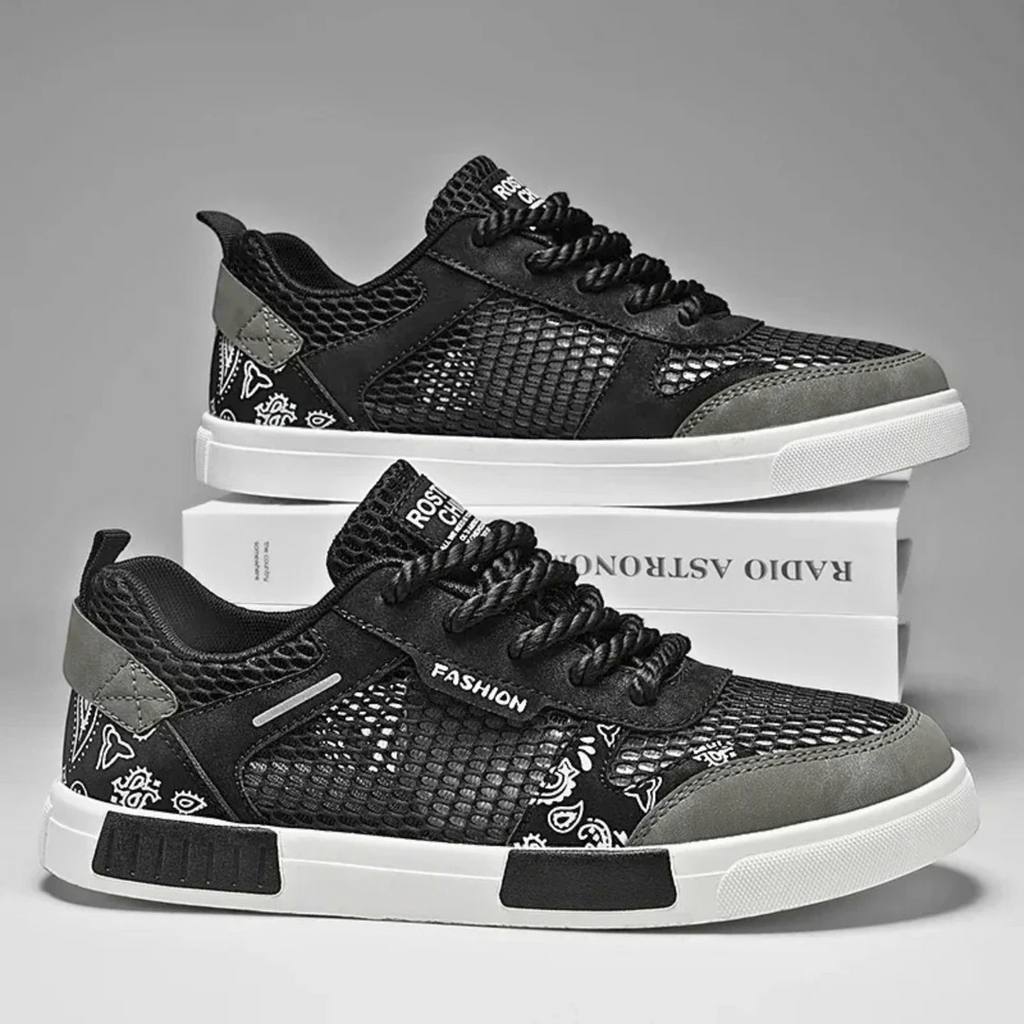 Men’s Closed-Toe Lace-Up Low-Top Sneakers