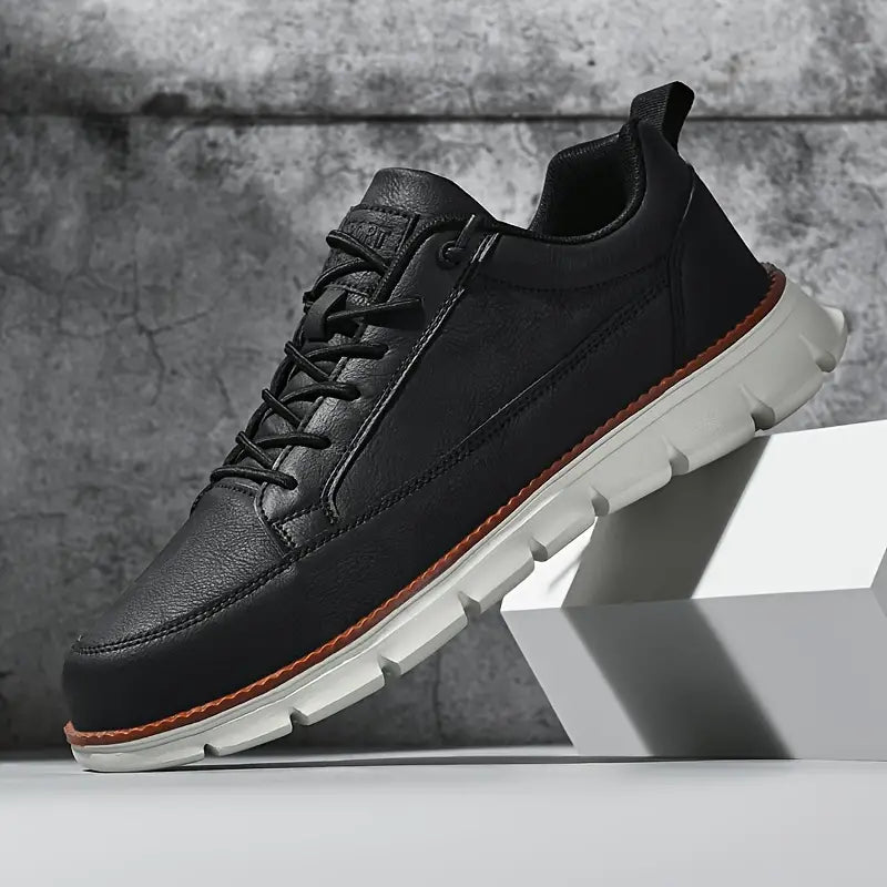 Men’s Lace Up Low Top Casual Sneakers