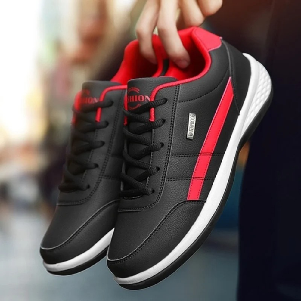 Men’s Lace-Up Low-Top Sneakers with Textured Outsole