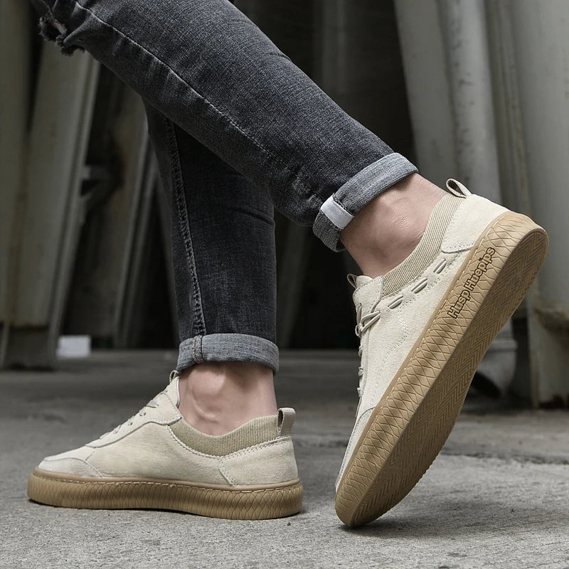Men’s Low-Top Lace-Up Casual Sneakers