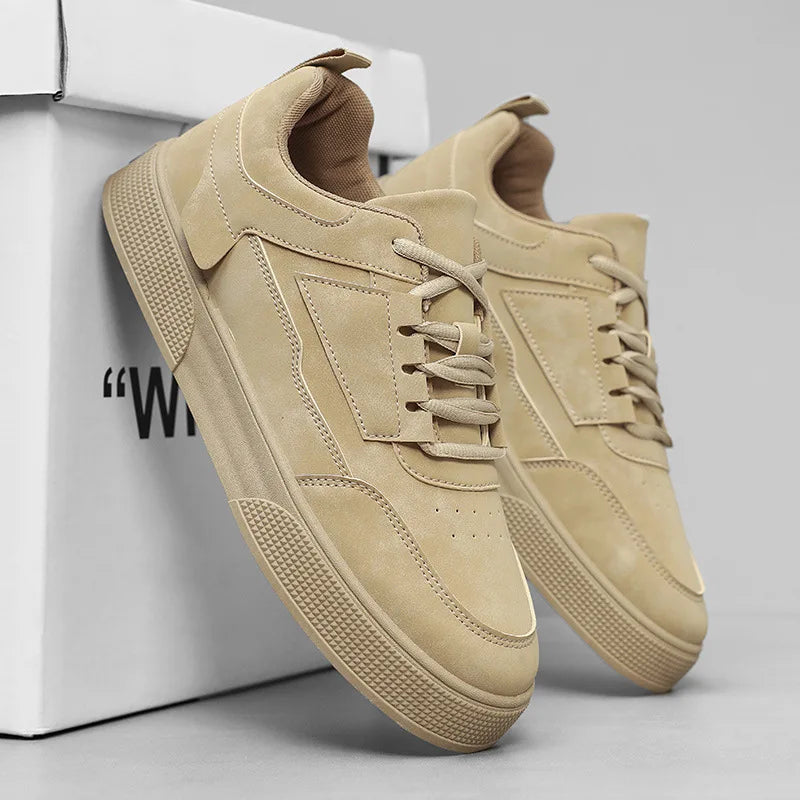Men’s Low-Top Round Toe Lace-Up Sneakers