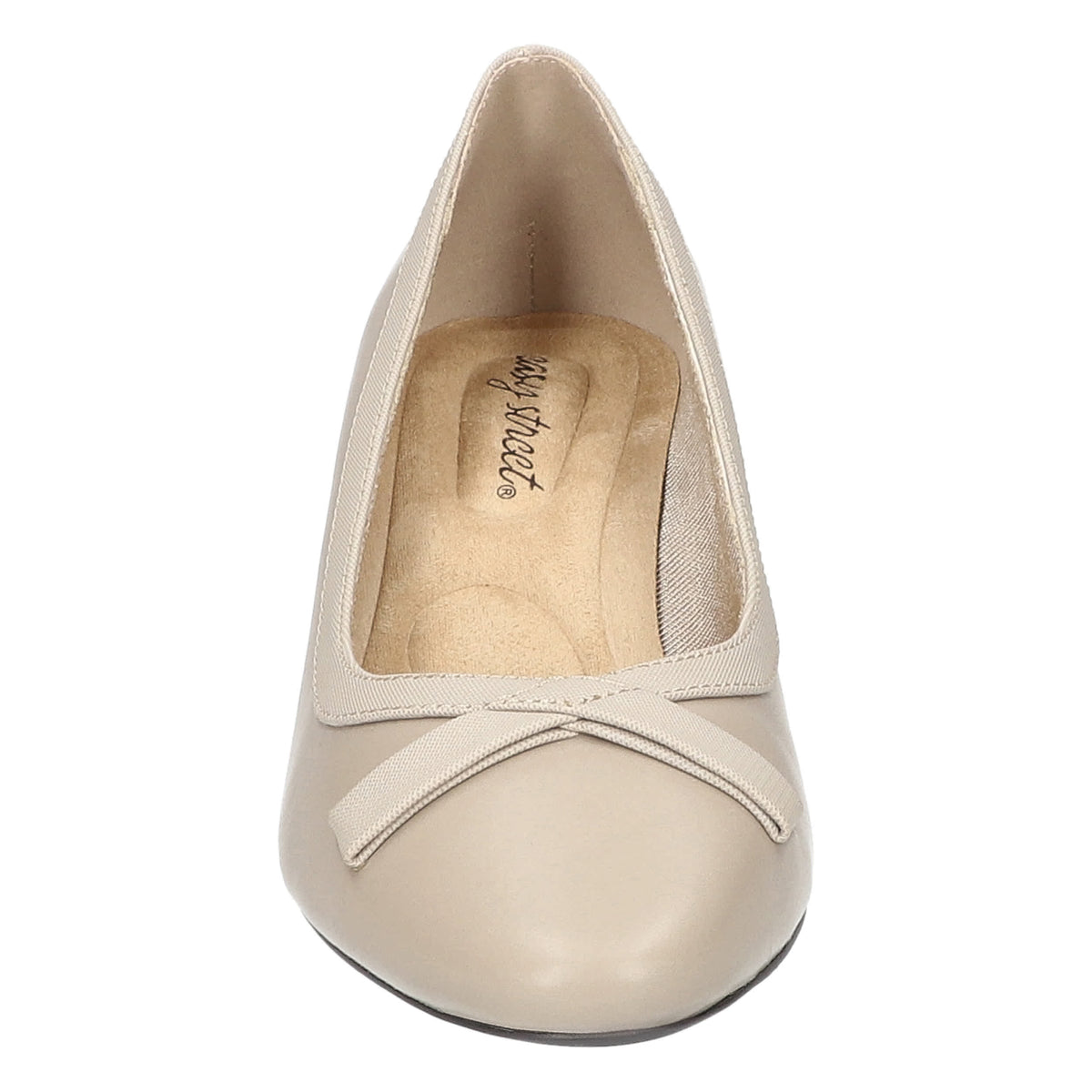 Easy Street Women's Kata White Pearlized Pumps