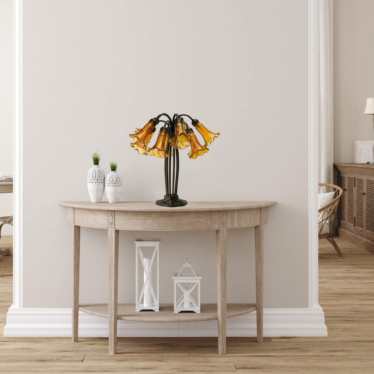 River of Goods 10" Arm Lily Lamp