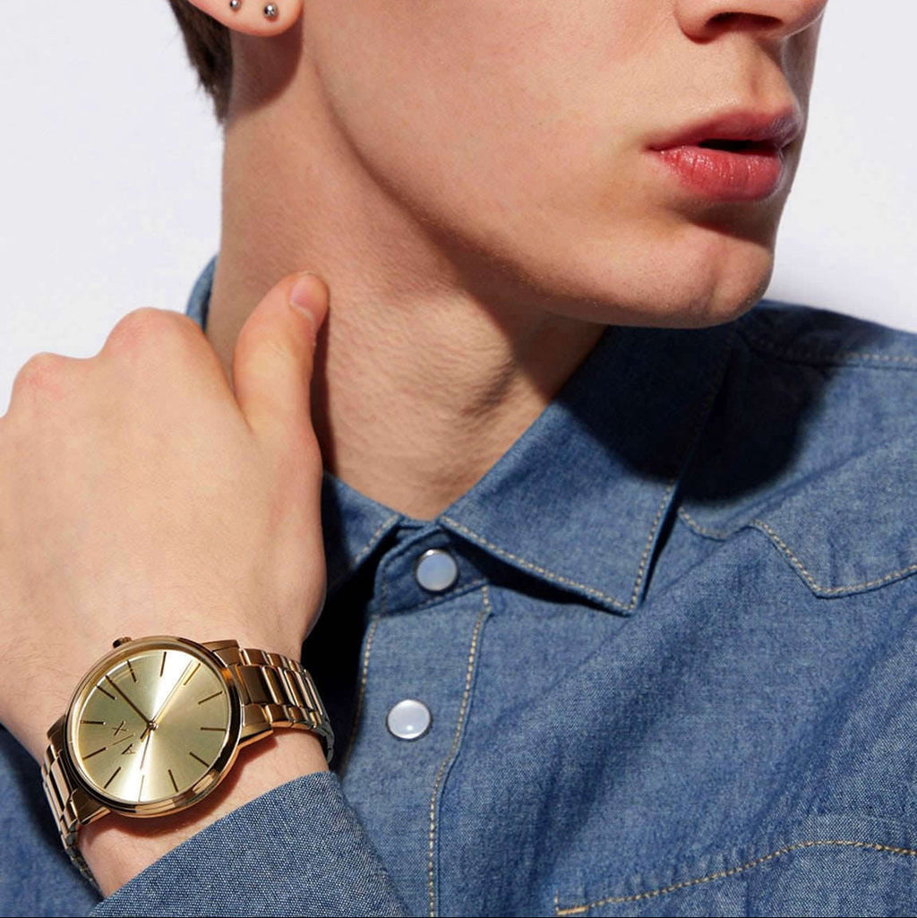 Armani Exchange Cayde AX2707 Herren-Analoguhr – Goldfarbenes Zifferblatt mit passendem Edelstahlarmband in Gold