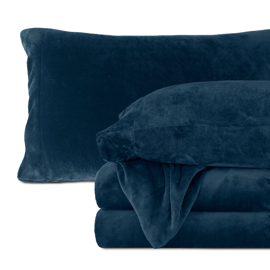 Elegant Comfort 4-Piece Velvet Plush Flannel Sheet Set