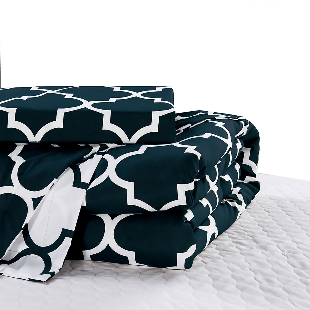 Elegant Comfort 3-Piece Moroccan Trellis Reversible Comforter Set