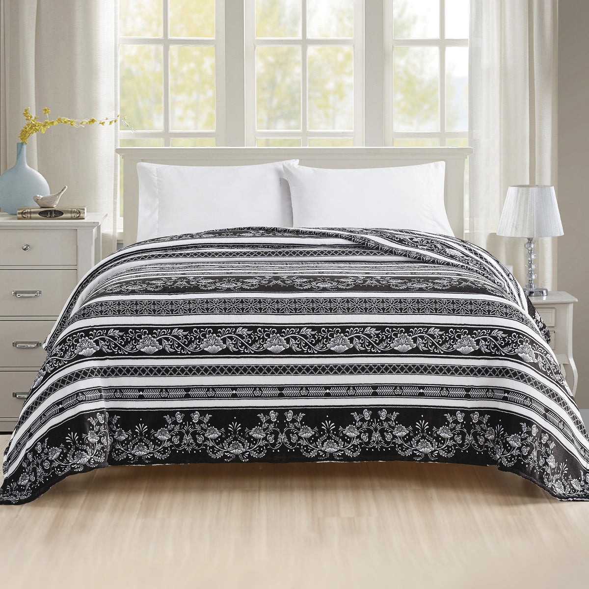 Elegant Comfort Printed Bed or Oversized Couch Blanket - Lightweight for All Season Warmth