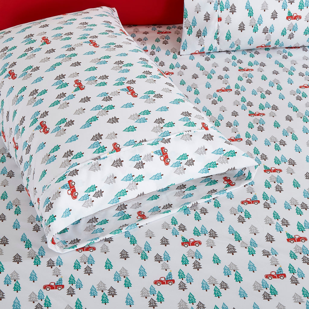 Elegant Comfort 6-Piece Christmas & Holiday Sheet Set - Soft as a Hotel Premium Quality
