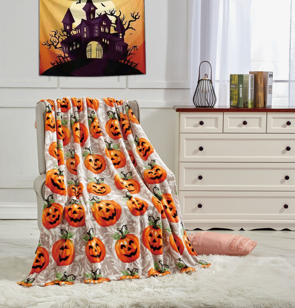 Noble House Pumpkins Throw Blanket