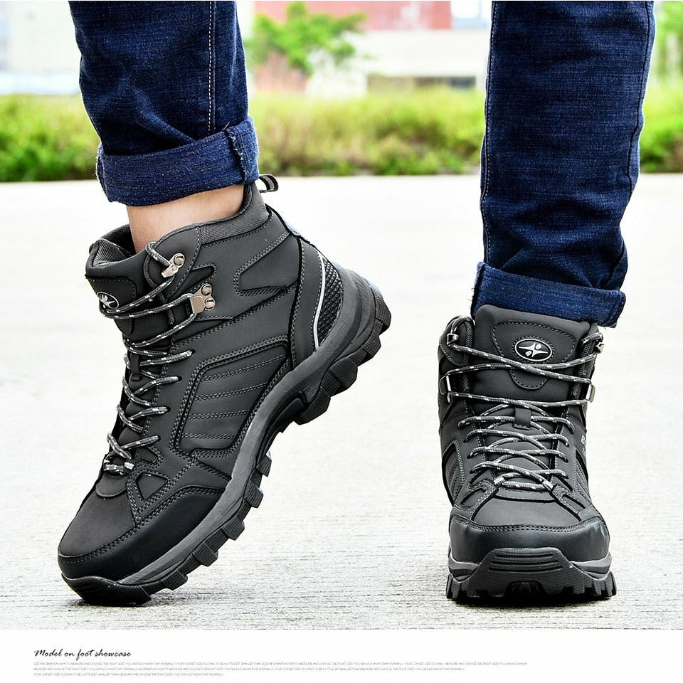 Men Boots Anti-Skidding Leather Shoes Spring Autumn Plush Men Durable Shoes