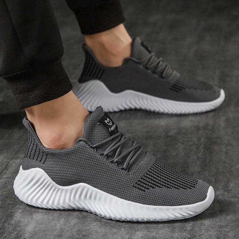 Men Shoes Breathable White Mesh Sneakers Trendy Lace-Up Lightweight Shoes