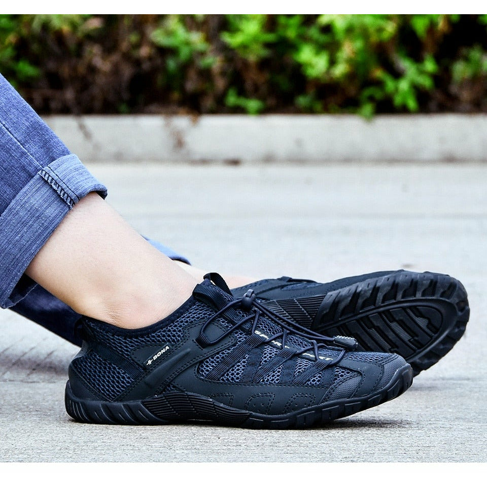 Breathable Sneakers Men Casual Fashion Multi-Purpose High Quality Shoes