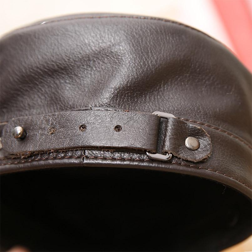 Military-Cap aus echtem Leder mit flacher Oberseite und Snapback-Verschluss