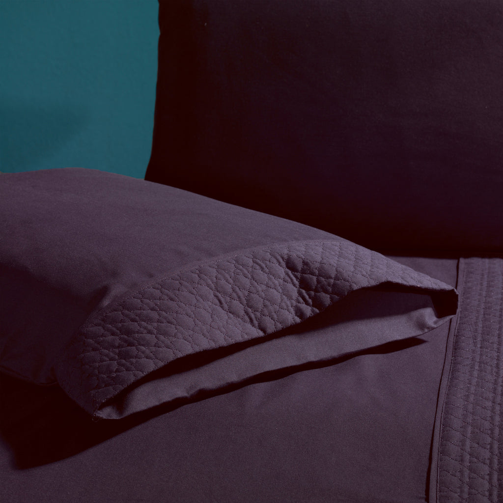 Elegant Comfort Quilted 4-Piece Sheet Set, Premium Hotel Quality