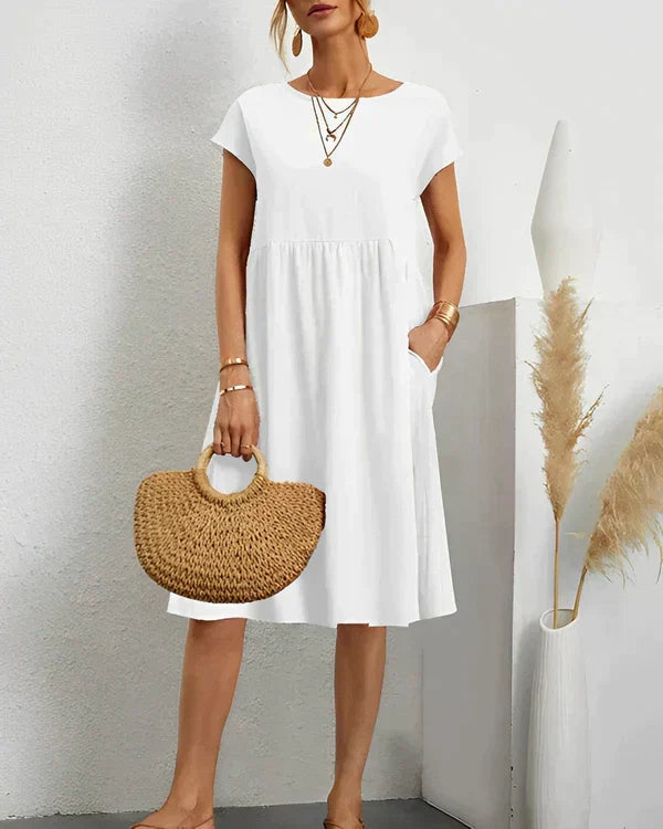 JACQUELINE | ELEGANTES RUNDHALS-KLEID