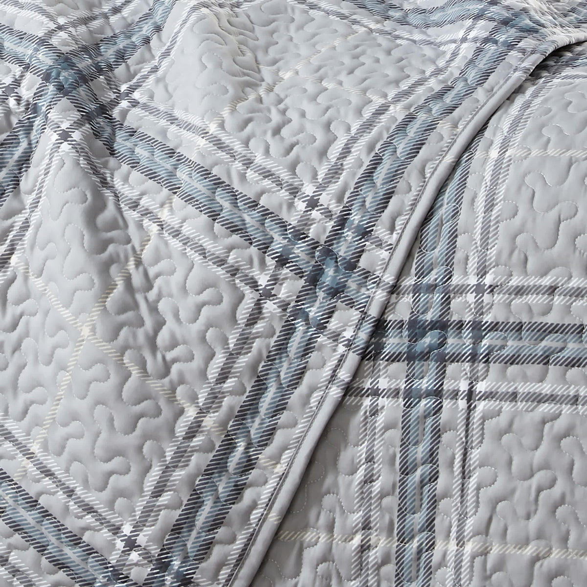 Southshore Fine Linens Vilano Plaid Quilt Set
