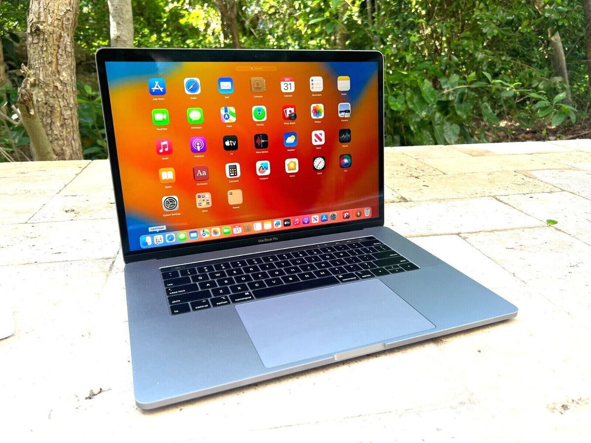15 Inch MacBook Pro Touch Bar A1707 | 16GB Ram 3.8ghz Turbo i7 | Space Gray | Ventura | Warranty