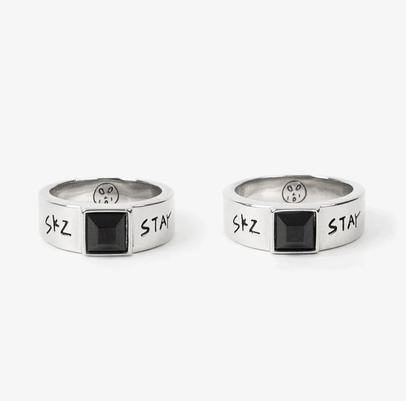 Lee Know STAY Ring - Stray Kids merch