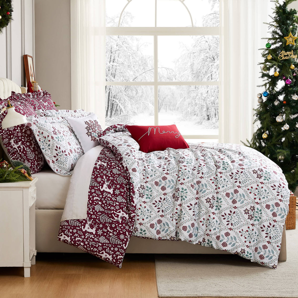 Southshore Fine Linens Holiday Harmony Oversized 7-Piece Comforter Set