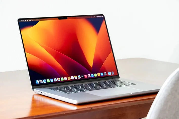 16" Apple MacBook Pro 4TB 32GB A2141 8-Core i9 | Tahoe | Magic Keyboard + 1 Year Warranty