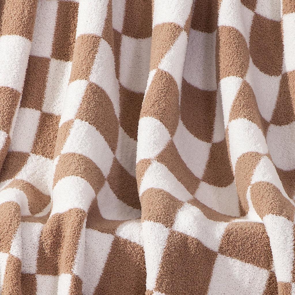 Elegant Comfort 50" x 70"  Ultra Soft Checkered Knitted Throw Blanket