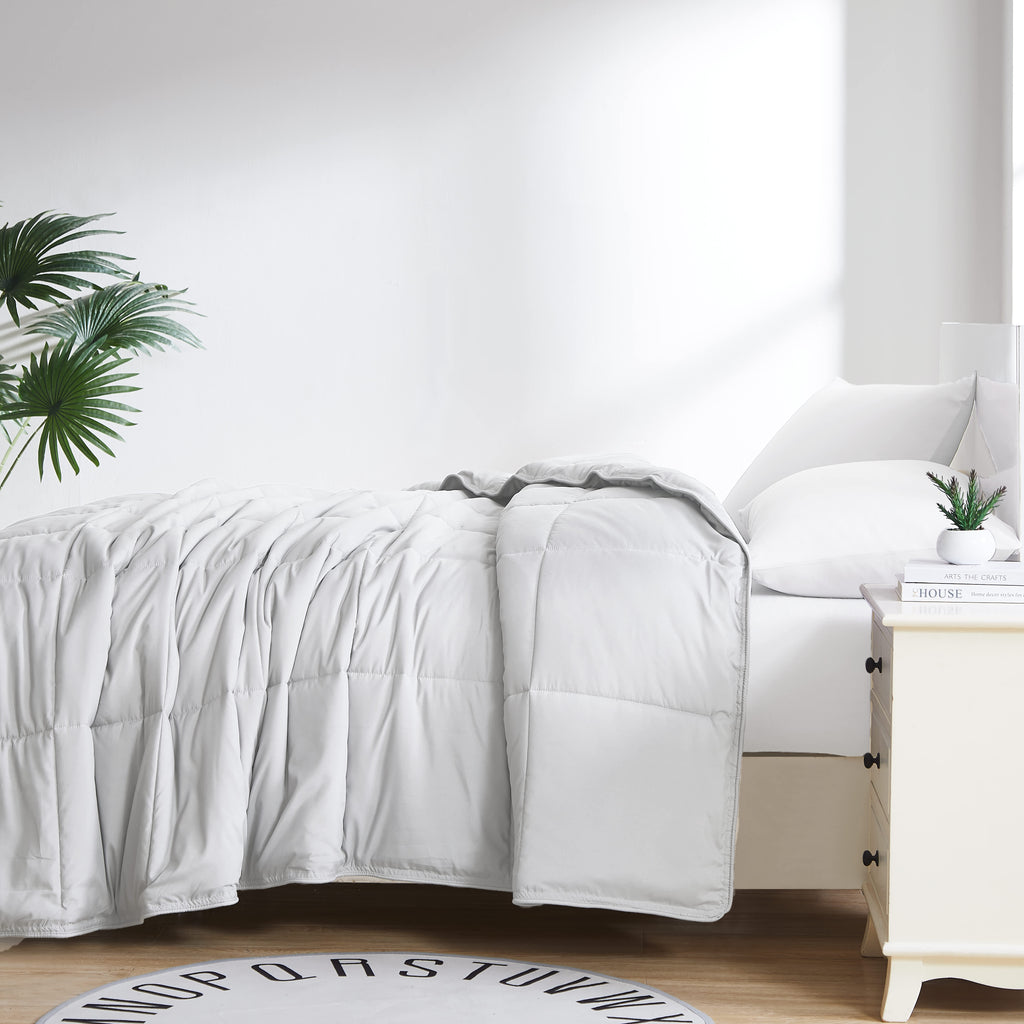 Southshore Fine Linens Vilano Down Alternative Comforter