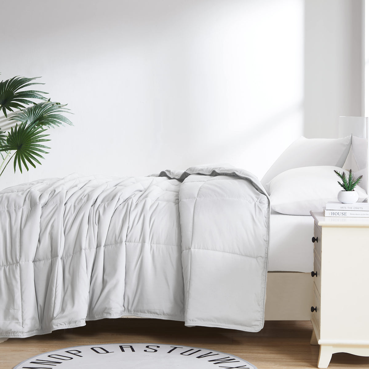 Southshore Fine Linens Vilano Down Alternative Comforter