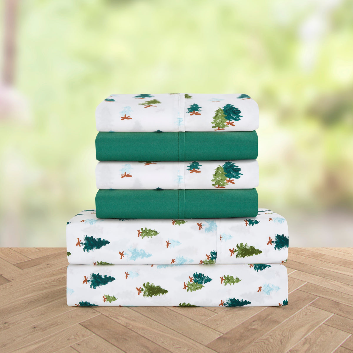Elegant Comfort 6-Piece Christmas & Holiday Sheet Set - Soft as a Hotel Premium Quality
