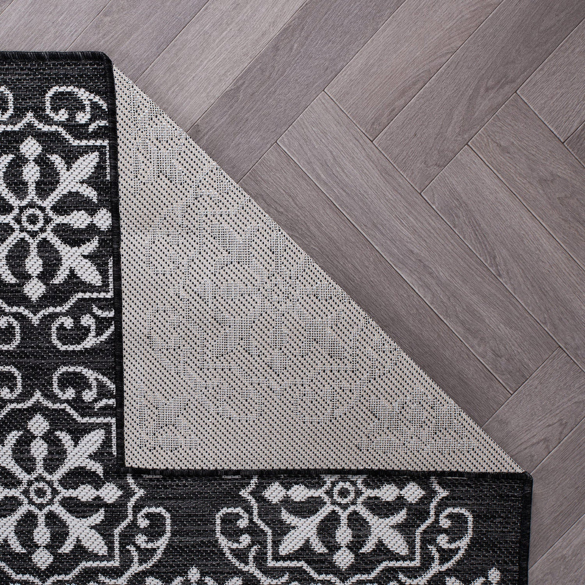 World Rug Gallery Palm Collection 5'x7'