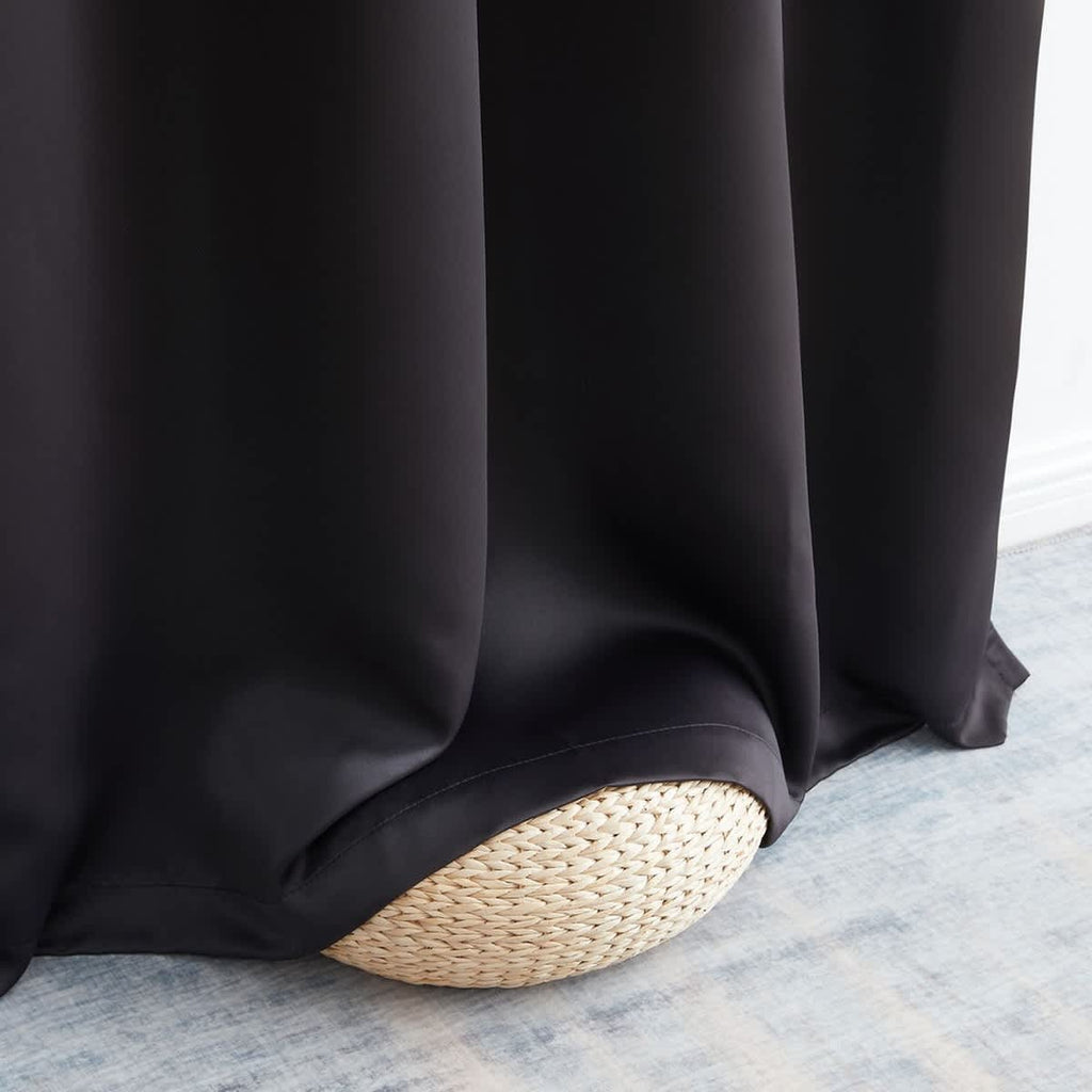 Thd Cambridge 100% Blackout Total Privacy Grommet Window Treatment Curtain Panels - Set of 2