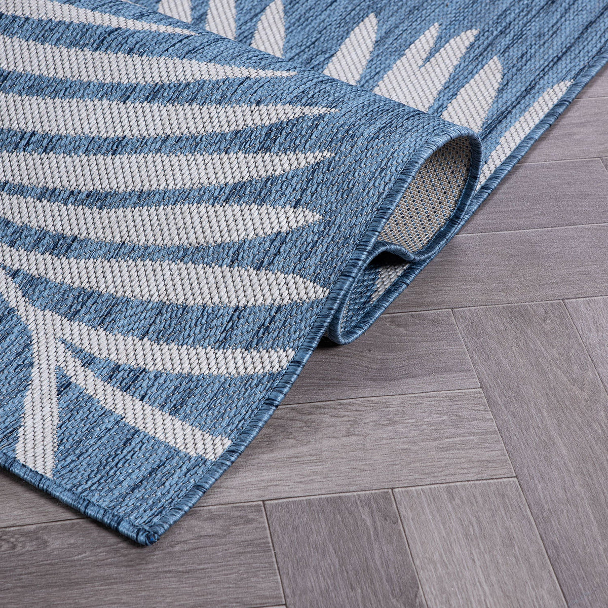 World Rug Gallery Palm Collection 5'x7'