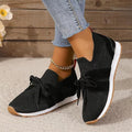 Geschlossene Damen-Schnürschuhe mit niedrigem Schaft
