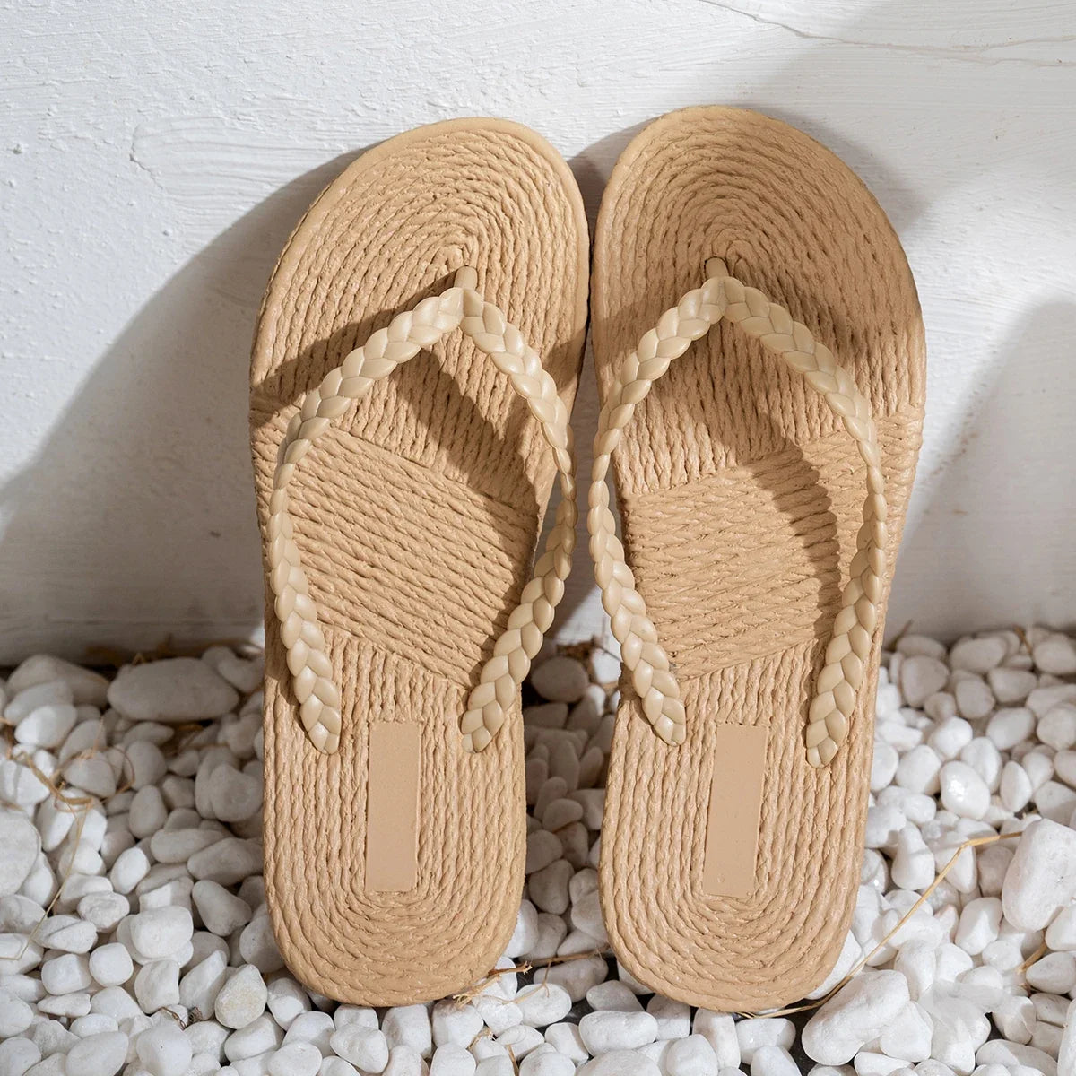 Women’s Open-Toe Braided Strap Flip Flops