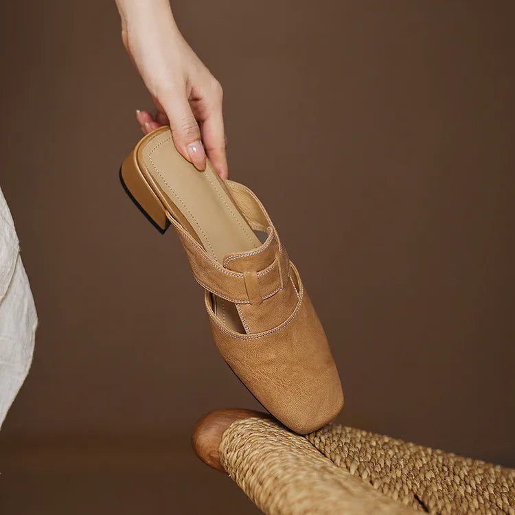 Damen-Mules mit eckiger Zehenpartie und Blockabsatz