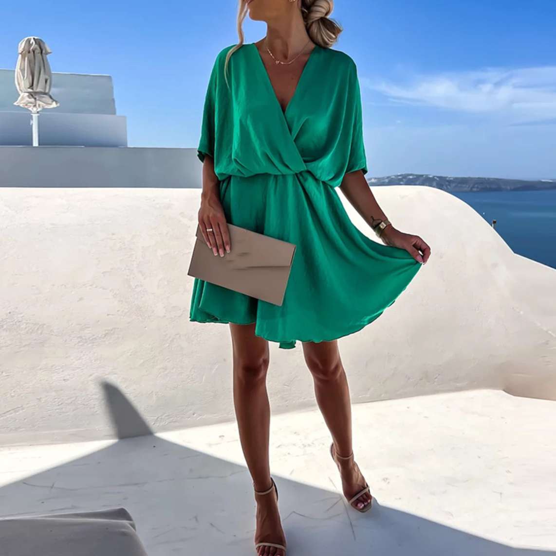 Sommer-Minikleid mit V-Ausschnitt für Damen