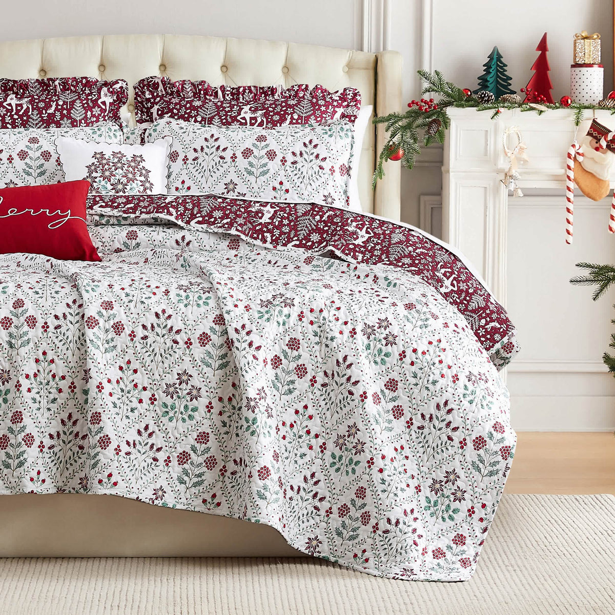 Southshore Fine Linens Holiday Harmony Oversized 7-Piece Quilt Set